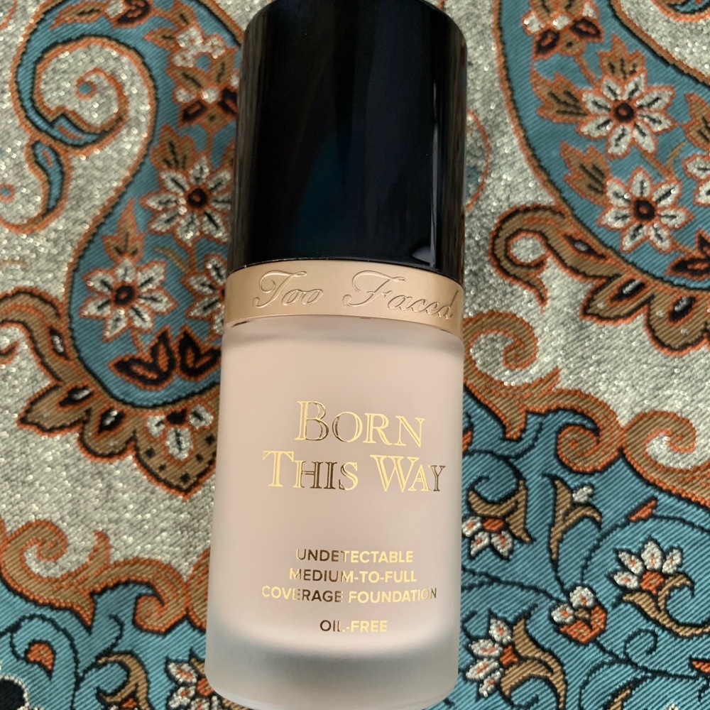 Too faced born this way foundation in Cloud
